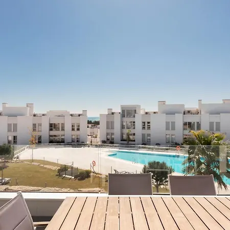 公寓 Le Mirage, Modern 3 Bedroom Overlooking The Pool 埃斯特波纳